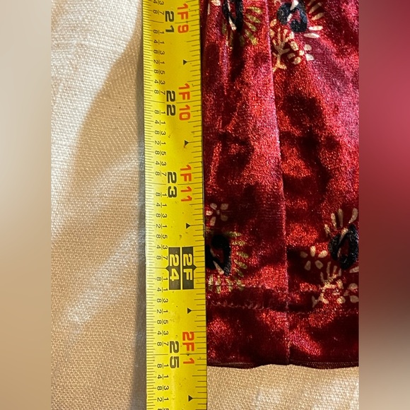 Natural life NWT crushed velvet wide leg jumpsuit Sz Large Floral Burgandy - Picture 9 of 11